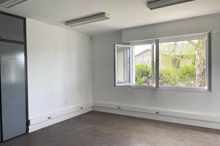 Bureau de 21.01 m² (rez-de-chaussée)